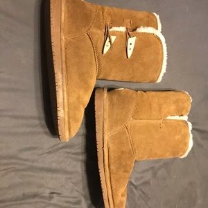 Bearpaw boots